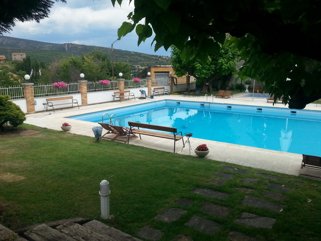 Hotel Segle XX Tremp Exterior foto
